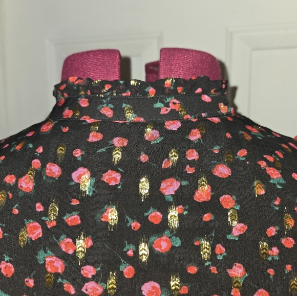 J. Crew Black Red Gold Ruffle Flutter Sleeve Floral Top Medium - Picture 4 of 8